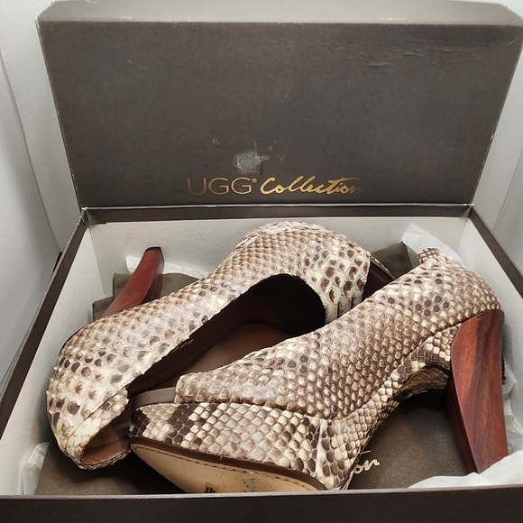 Uggs Collection Marcella python platform heel size 8 - Picture 2 of 7